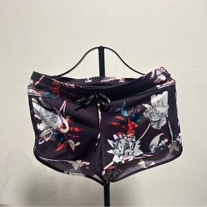 Athleta Floral Running Shorts Drawstring Lined Pockets Size S